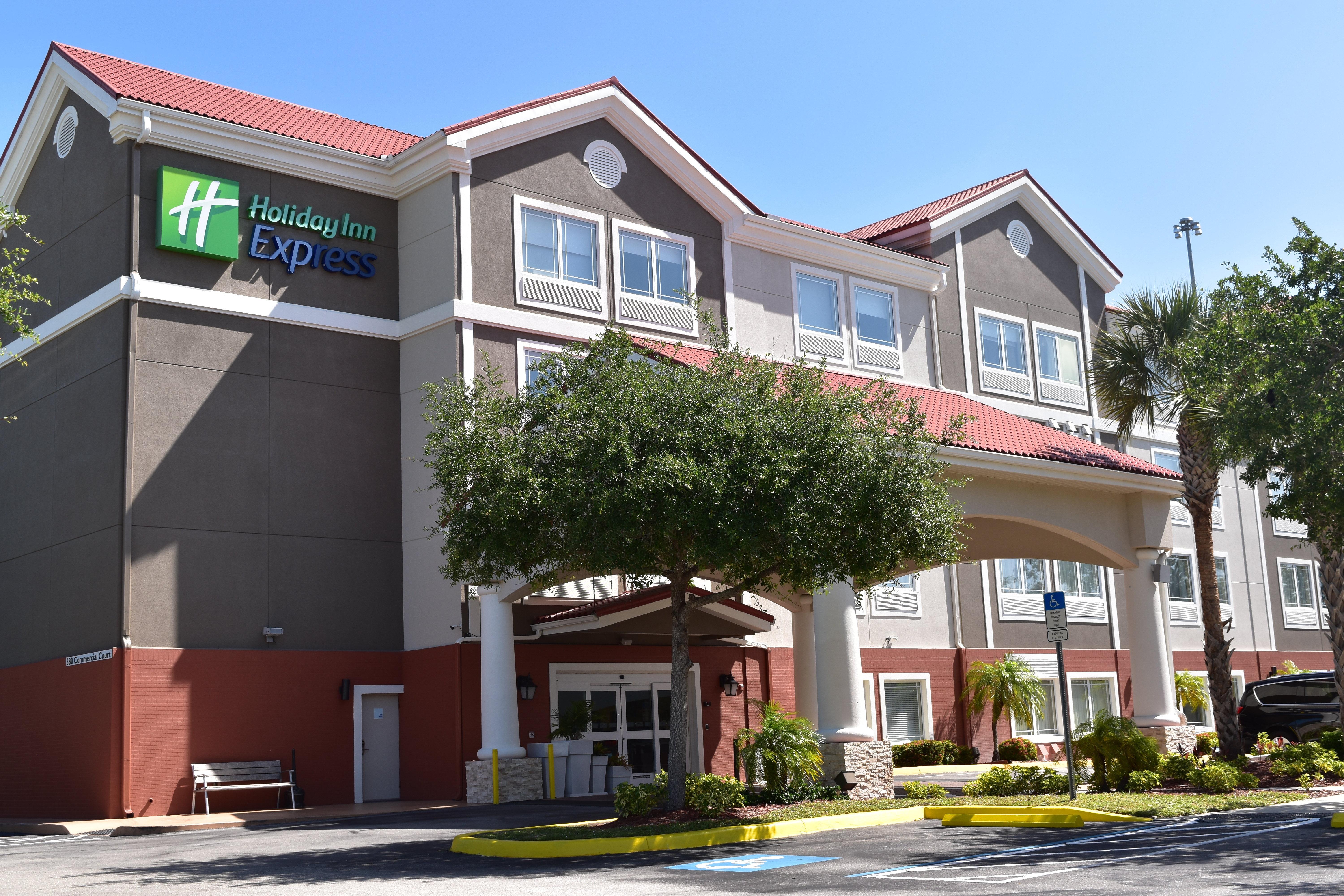 Holiday Inn Express Venice By Ihg Exterior foto