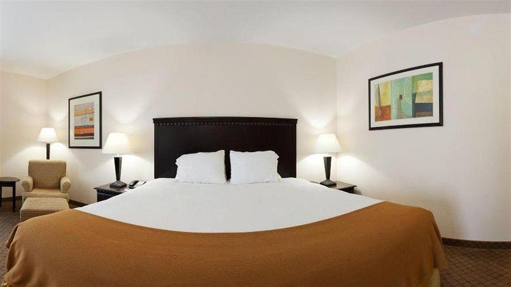 Holiday Inn Express Venice By Ihg Exterior foto